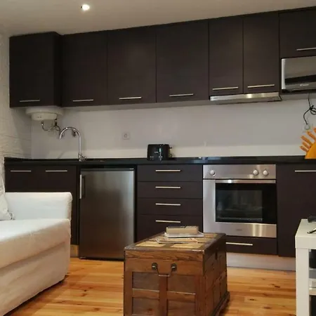 Casa Alfama Apartment *